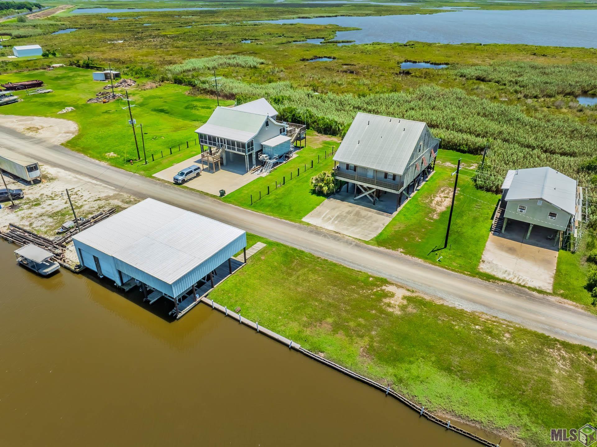 3365 Bayou Dularge Road Theriot, LA 70397 - Photo 4 of 18