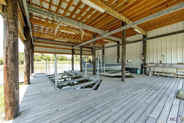 $459,000 | 3365 Bayou Dularge Road, Theriot, LA 70397