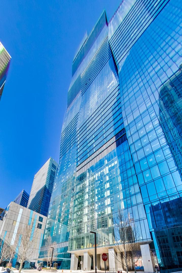 363 East Wacker Drive, Unit 4901 Chicago, IL 60601 - Photo 1 of 29