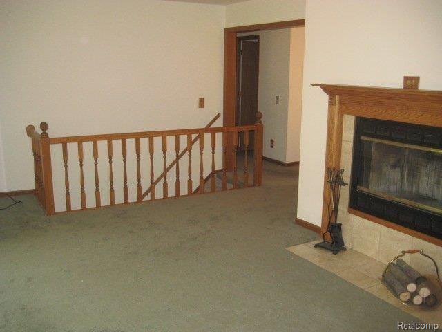 10355 Silver Lake Road Brighton, MI 48116 - Photo 6 of 6 Living Room