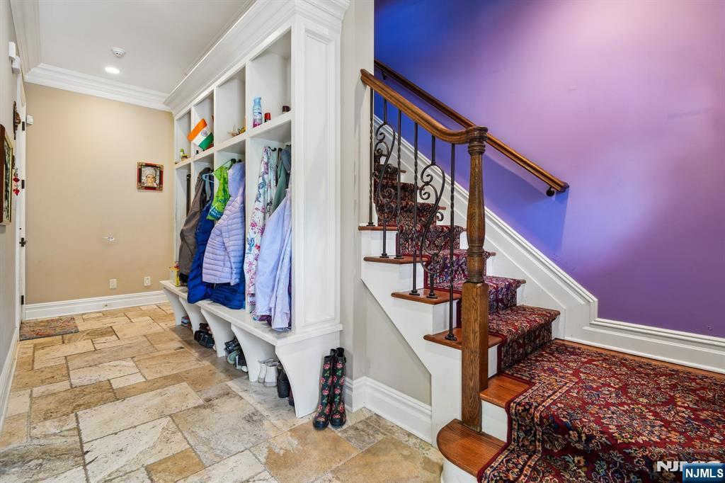 35 Echo Ridge Road Upper Saddle River, NJ 07458 - Photo 18 of 47