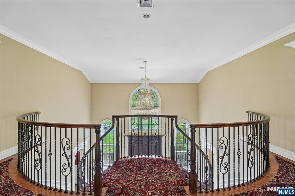 35 Echo Ridge Road Upper Saddle River, NJ 07458 - Photo 22 of 47