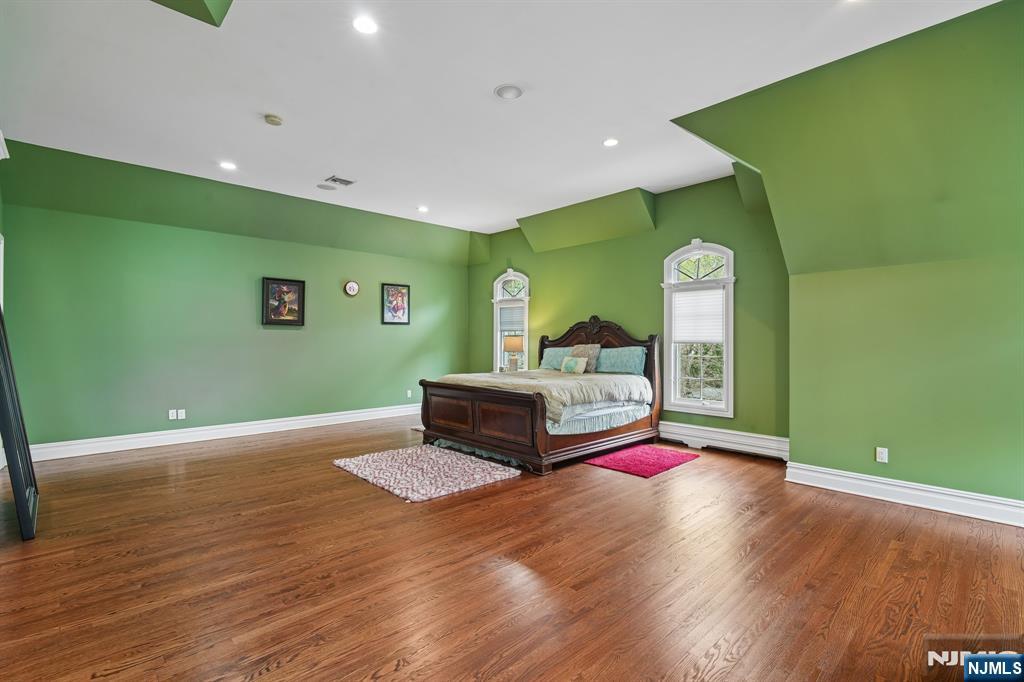 35 Echo Ridge Road Upper Saddle River, NJ 07458 - Photo 29 of 47