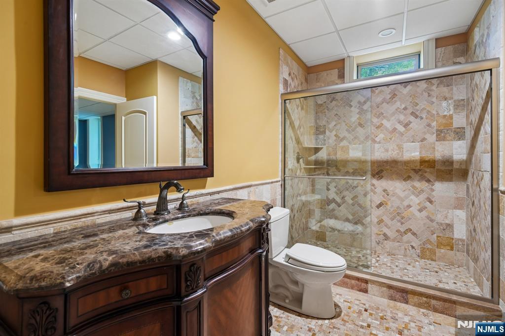 35 Echo Ridge Road Upper Saddle River, NJ 07458 - Photo 40 of 47