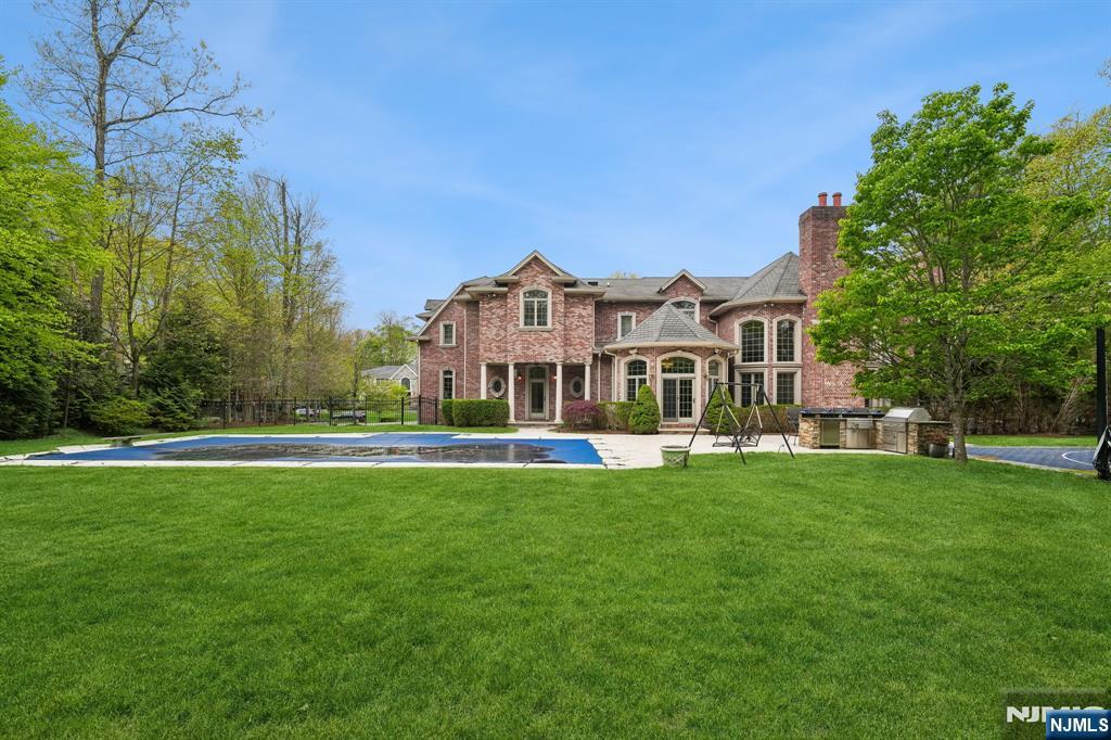 35 Echo Ridge Road Upper Saddle River, NJ 07458 - Photo 43 of 47