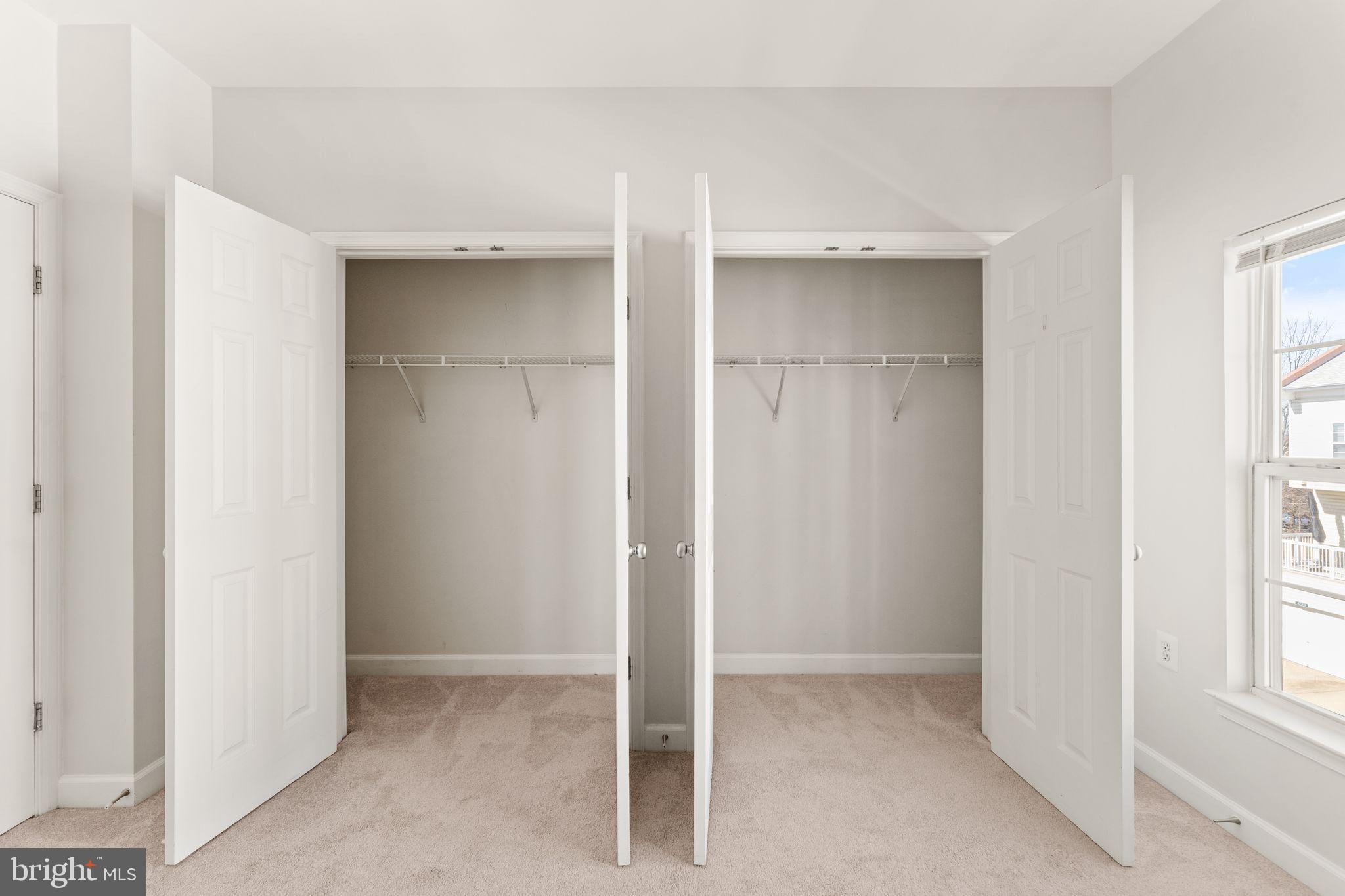 42427 Goldenseal Square Brambleton, VA 20148 - Photo 42 of 52 a view of an empty room with a window