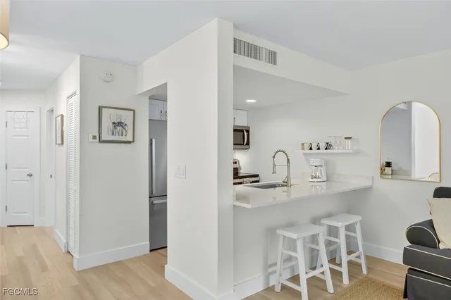 $299,000 | 3111 Tennis Villas, Unit 3111, Captiva, FL 33924