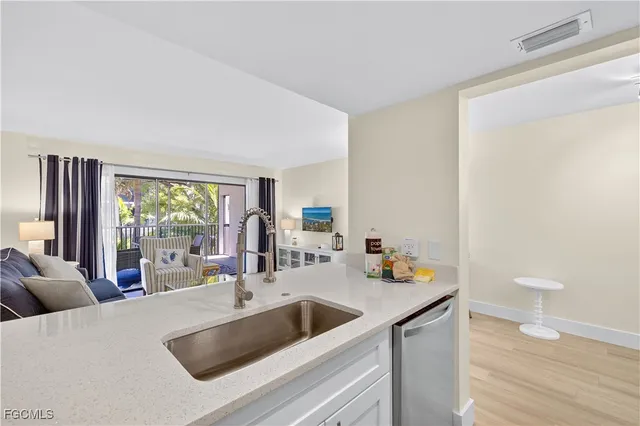 $299,000 | 3111 Tennis Villas, Unit 3111, Captiva, FL 33924