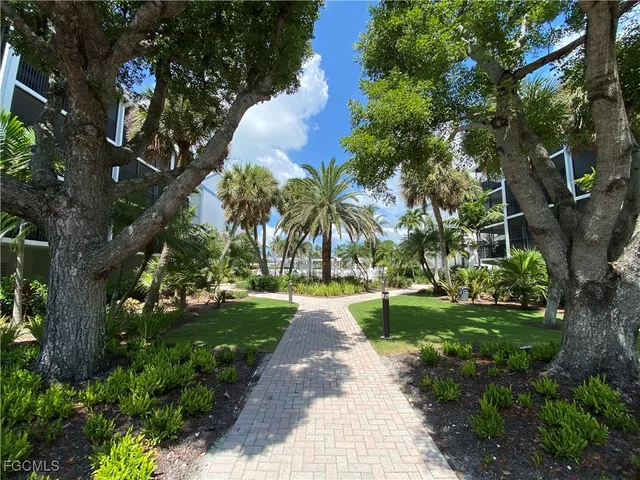 $299,000 | 3111 Tennis Villas, Unit 3111, Captiva, FL 33924