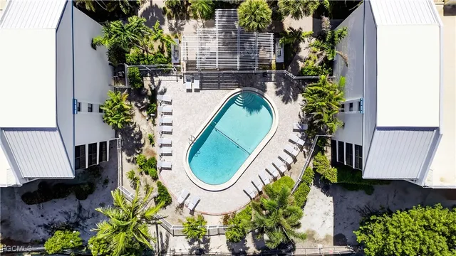 $299,000 | 3111 Tennis Villas, Unit 3111, Captiva, FL 33924