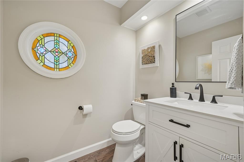 1904 Dewitt Ridge Drive Chesterfield, MO 63017 - Photo 16 of 34