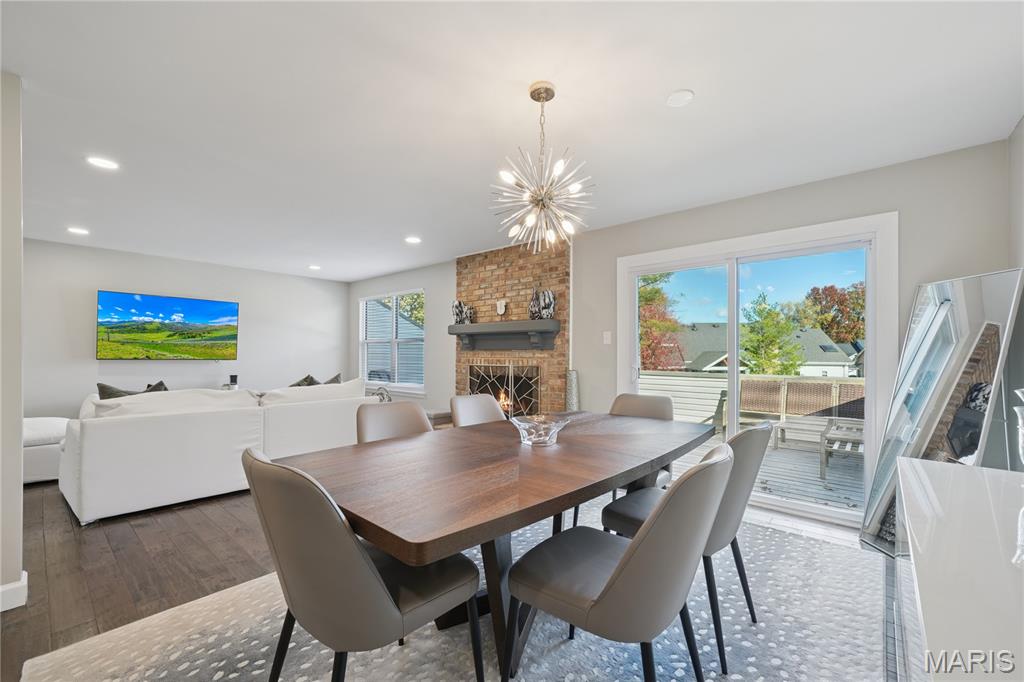 1904 Dewitt Ridge Drive Chesterfield, MO 63017 - Photo 10 of 34