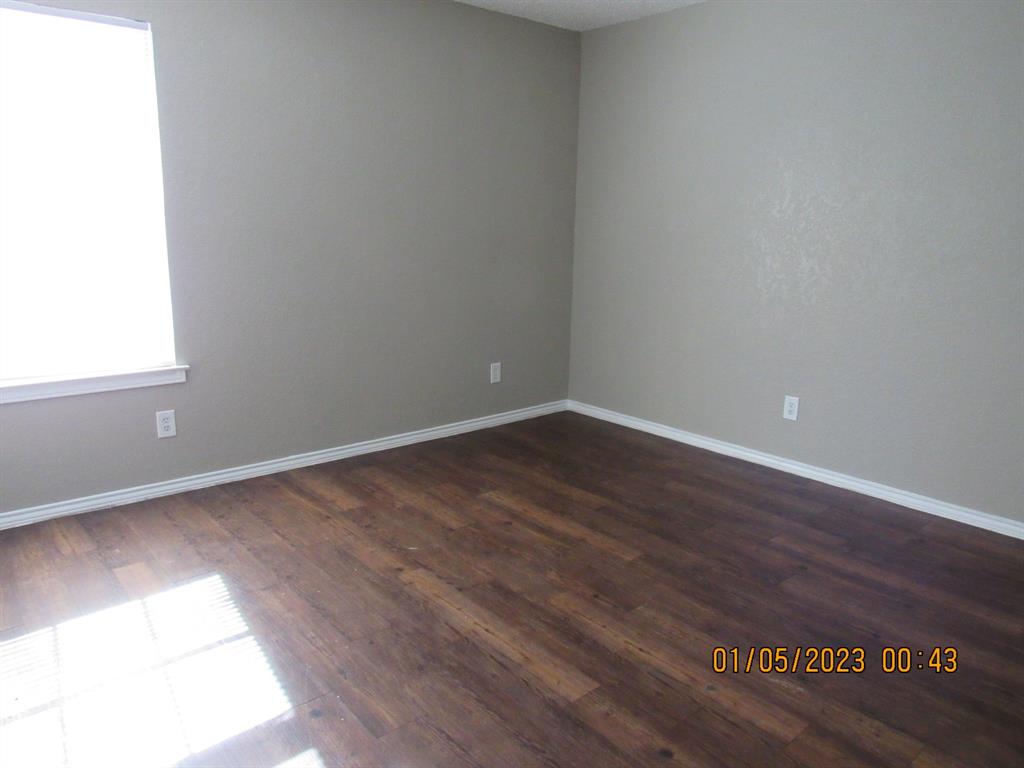 2806 Ridgecrest Drive Fort Worth, TX 76133 - Photo 12 of 13 2804