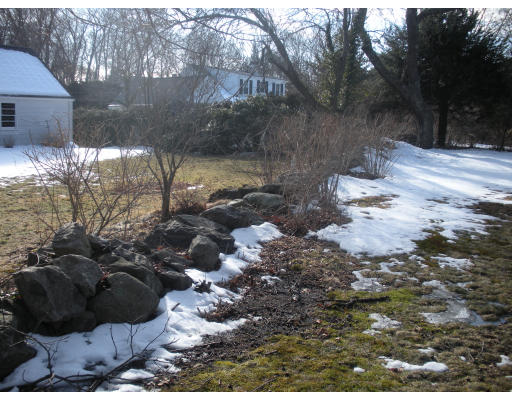 22 Meadowview Road Foxboro, MA 02035 - Photo 9 of 10 Gallery Image 9