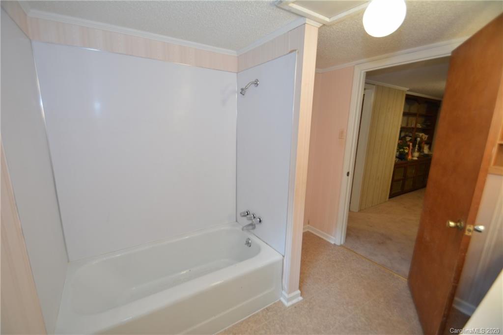 2482 Brook Hollow Road Crouse, NC 28033 - Photo 14 of 28 Gallery Image 14