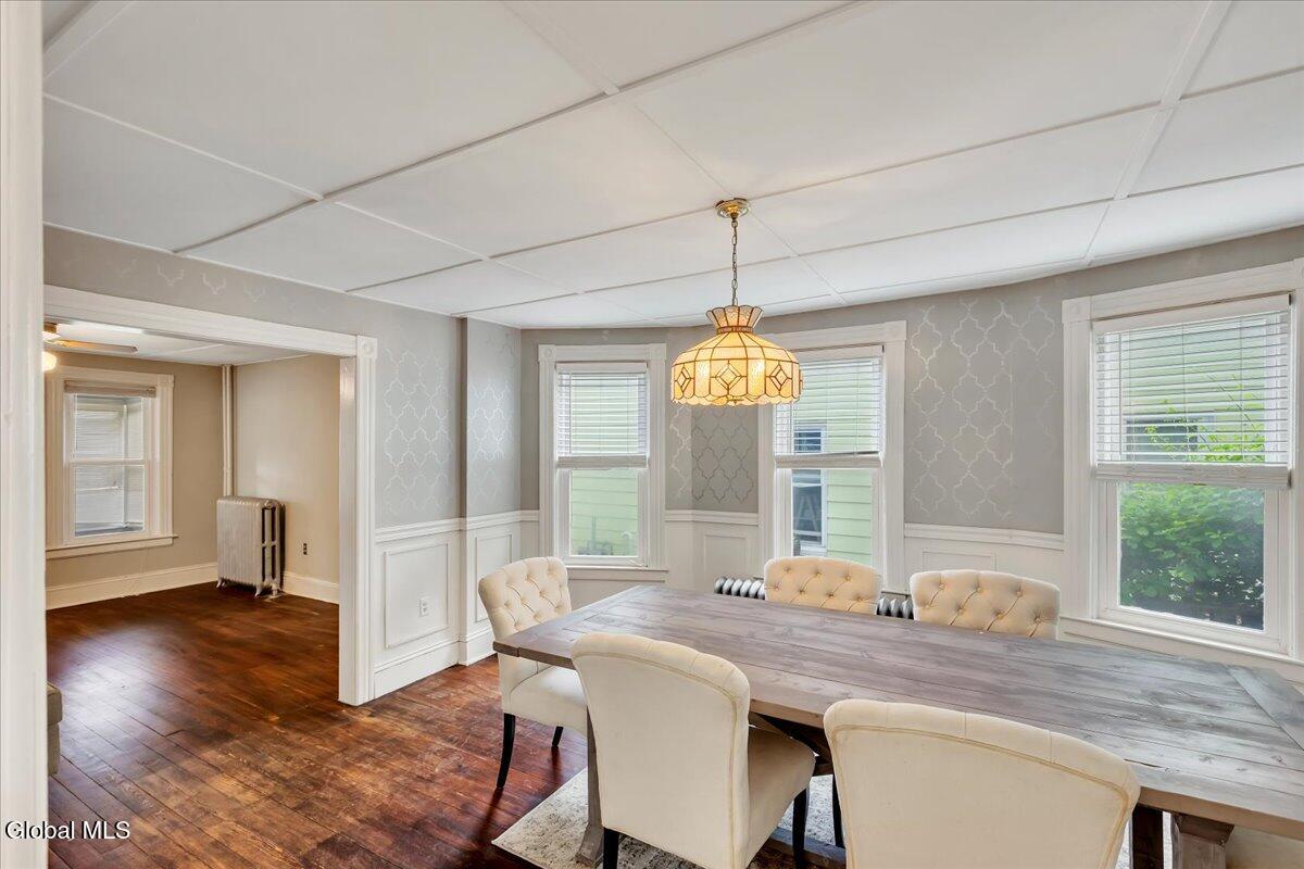 2115 Colgate Place Schenectady, NY 12304 - Photo 23 of 43 10-Dining Room