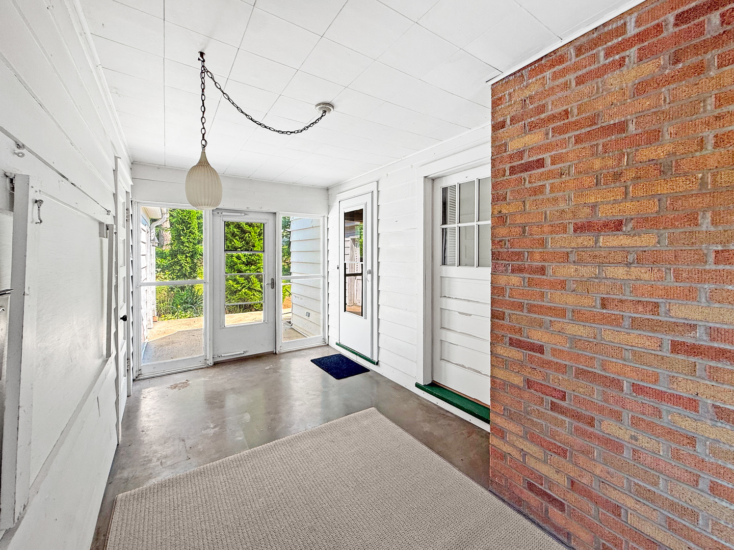 1402 Lacresta Drive Freeport, IL 61032 - Photo 15 of 26