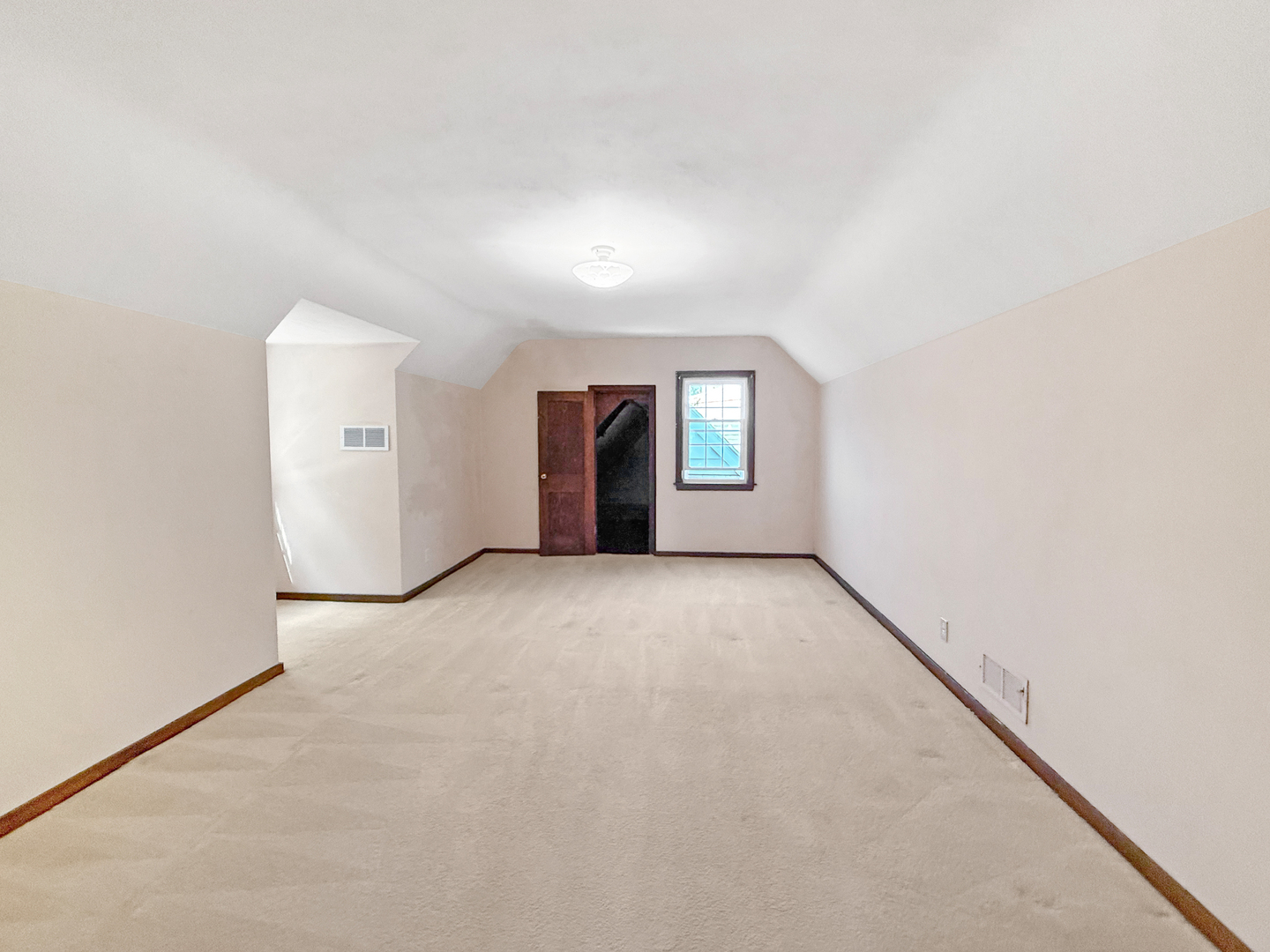 1402 Lacresta Drive Freeport, IL 61032 - Photo 18 of 26