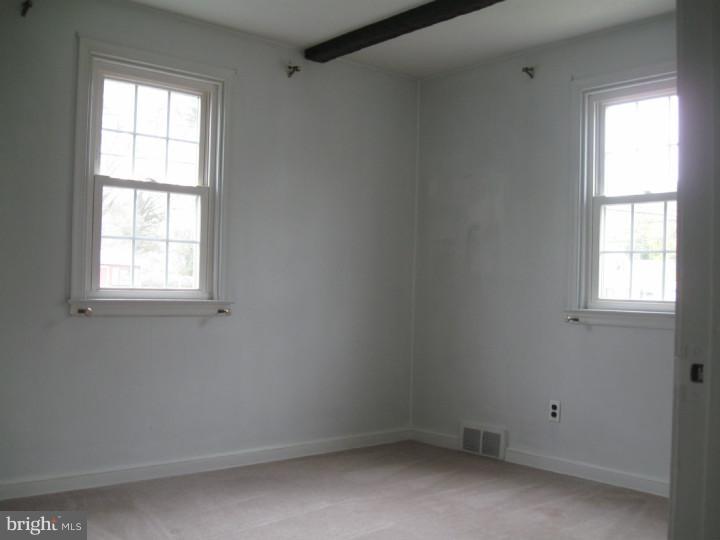 35 Norwyn Road Hatboro, PA 19040 - Photo 9 of 18 Bedroom 2