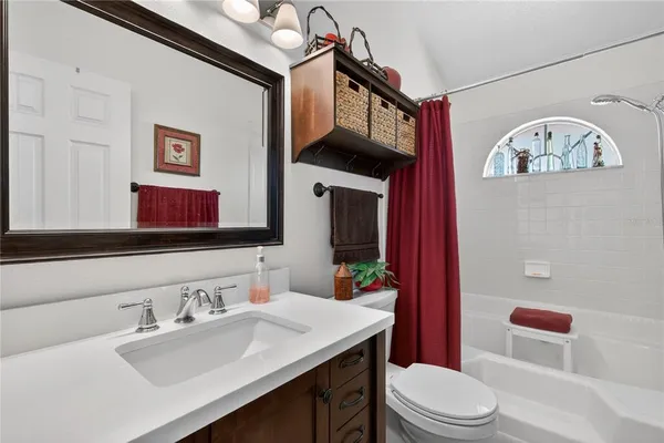 $650,000 | 23440 Oak Lane, Sorrento, FL 32776