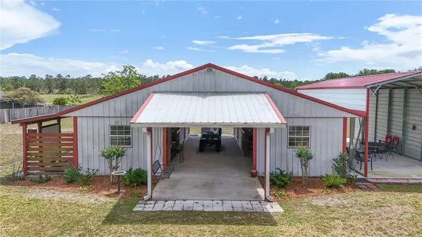 $650,000 | 23440 Oak Lane, Sorrento, FL 32776