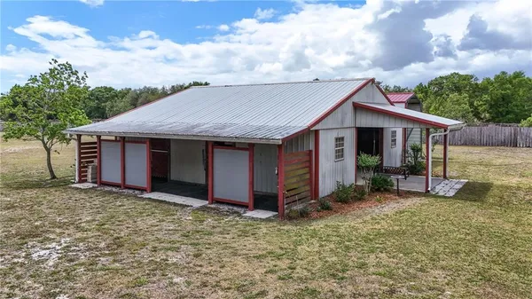$650,000 | 23440 Oak Lane, Sorrento, FL 32776