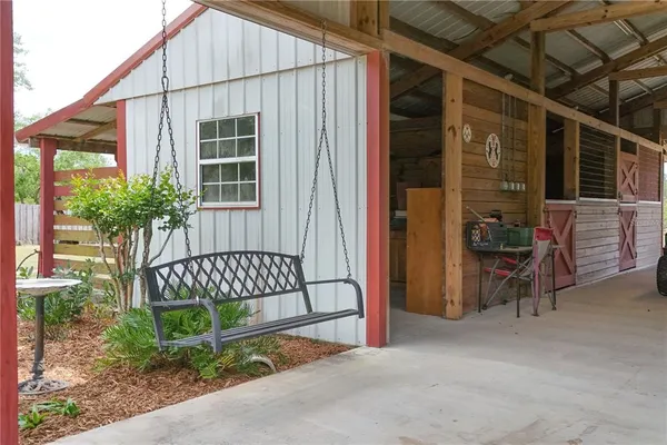 $650,000 | 23440 Oak Lane, Sorrento, FL 32776