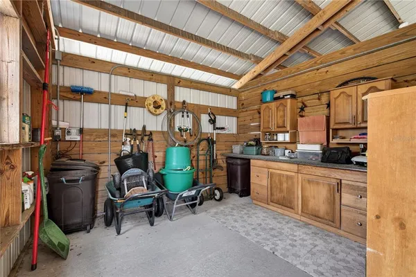 $650,000 | 23440 Oak Lane, Sorrento, FL 32776