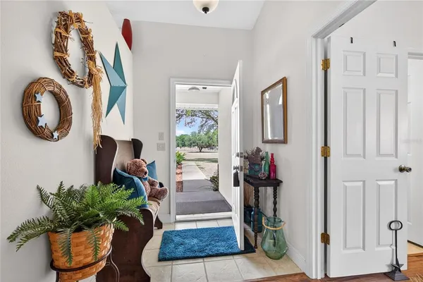 $650,000 | 23440 Oak Lane, Sorrento, FL 32776