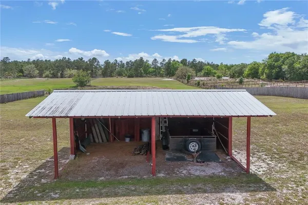 $650,000 | 23440 Oak Lane, Sorrento, FL 32776