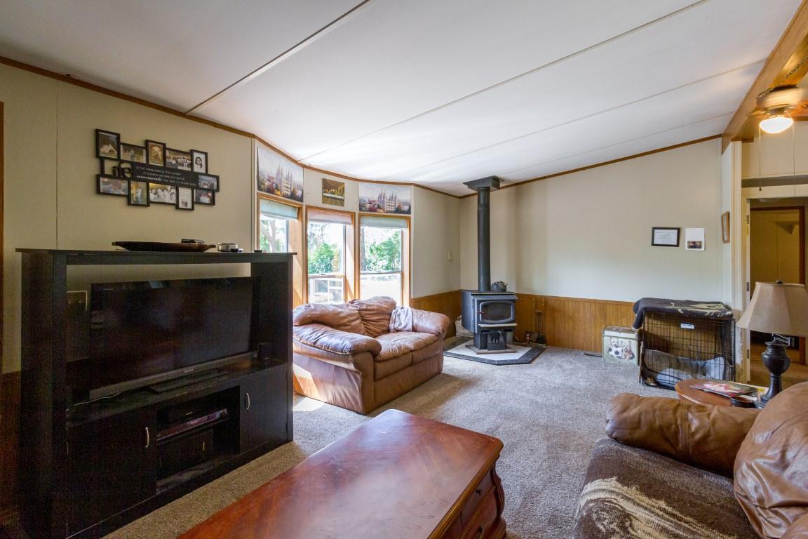 3922 West Hamilton Road Deer Park, WA 99006 - Photo 11 of 20