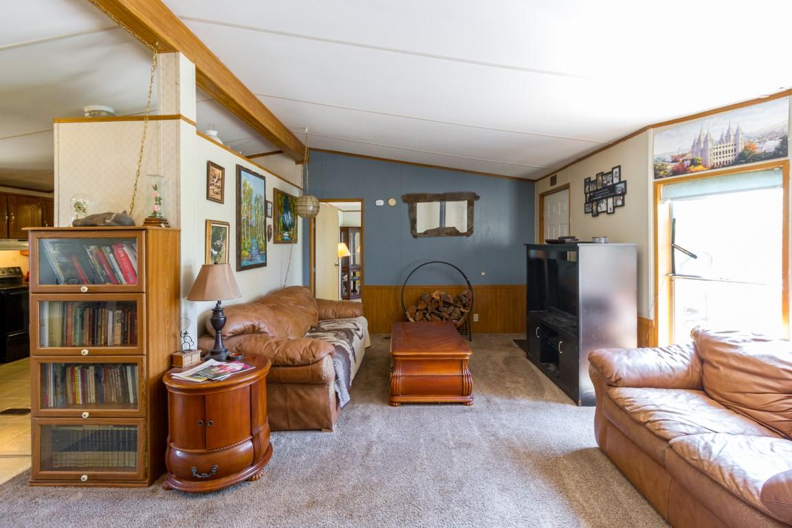 3922 West Hamilton Road Deer Park, WA 99006 - Photo 12 of 20