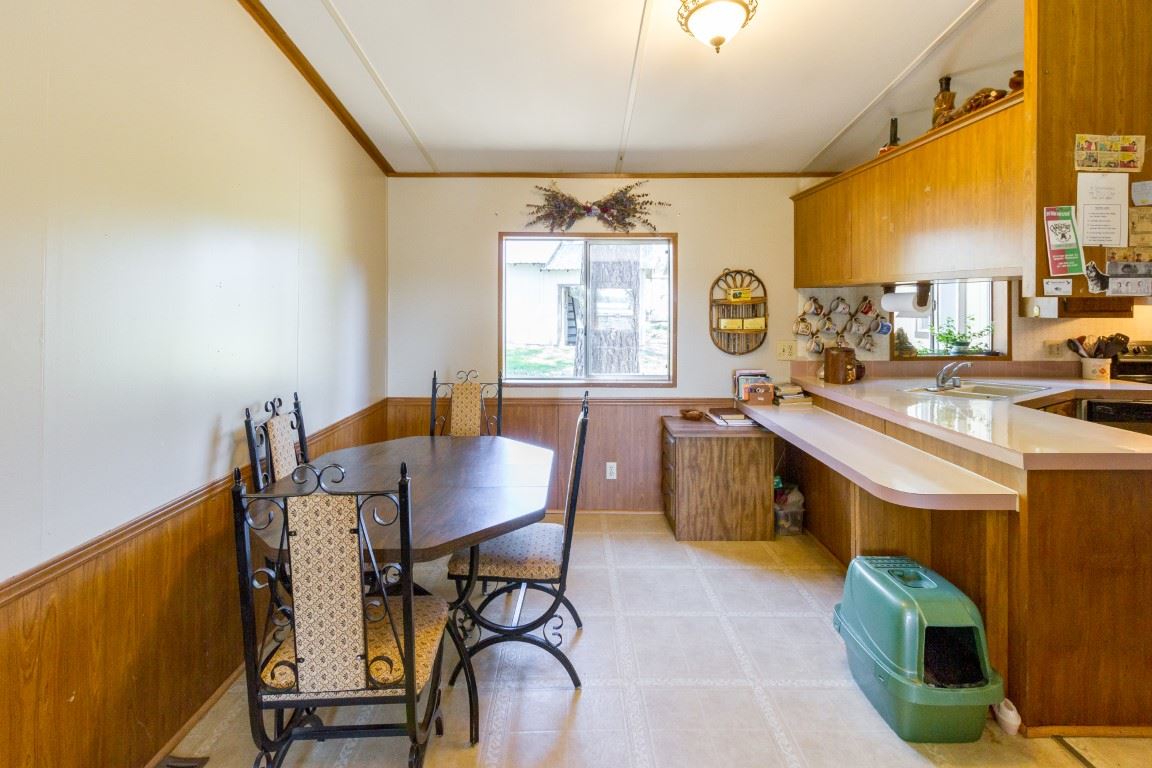 3922 West Hamilton Road Deer Park, WA 99006 - Photo 13 of 20