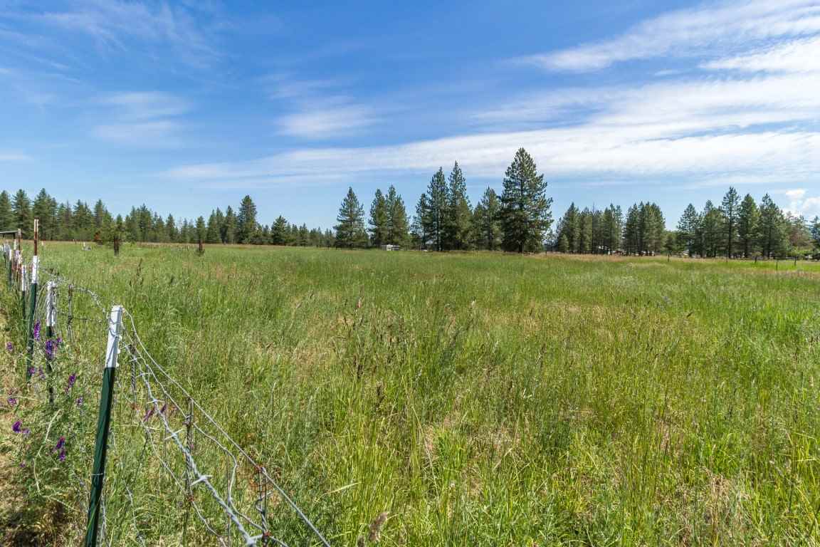 3922 West Hamilton Road Deer Park, WA 99006 - Photo 3 of 20