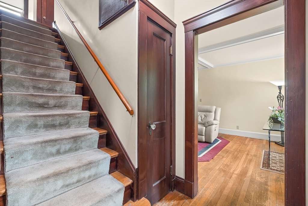 265 Main Street Melrose, MA 02176 - Photo 3 of 38