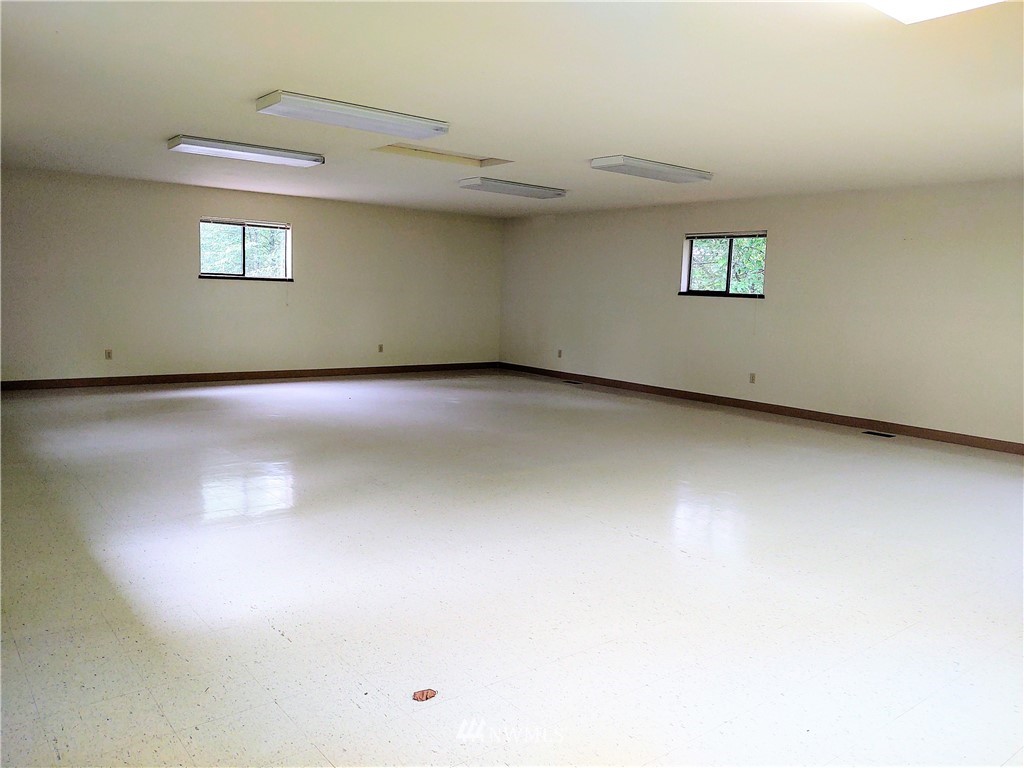 12606 Chain Lake Road Snohomish, WA 98290 - Photo 22 of 25 a view of an empty room
