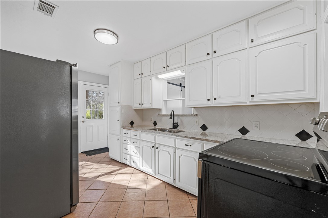 4012 North 25th Street Waco, TX 76708 - Photo 12 of 34