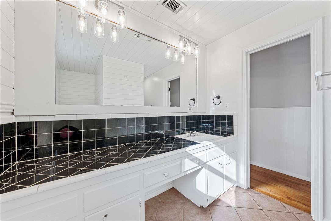 4012 North 25th Street Waco, TX 76708 - Photo 19 of 34