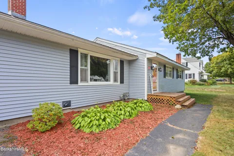 $374,000 | 17 Sunnyside Drive, Dalton, MA 01226