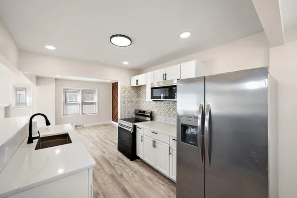 $209,990 | 18915 Steel Street, Detroit, MI 48235