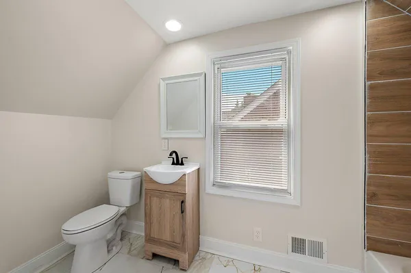$209,990 | 18915 Steel Street, Detroit, MI 48235