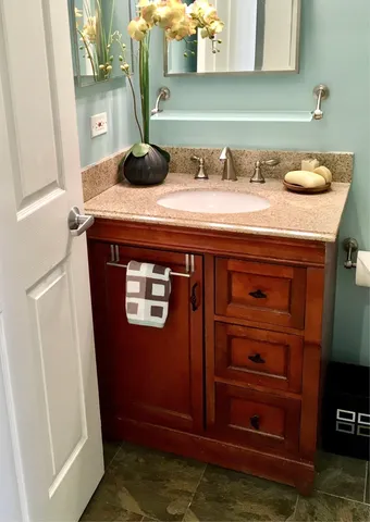 $2,200 | 630 North State Street, Unit 1807, Chicago, IL 60654