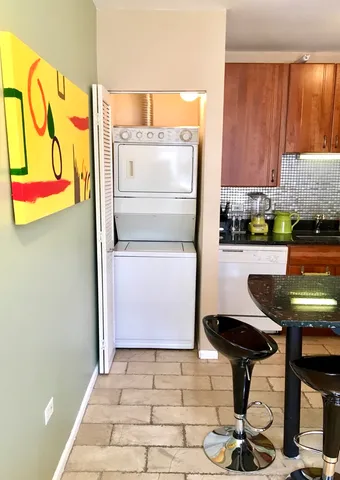 $2,200 | 630 North State Street, Unit 1807, Chicago, IL 60654