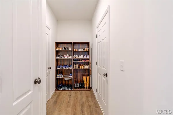 $469,900 | 327 Dalriada Boulevard, O'Fallon, MO 63368