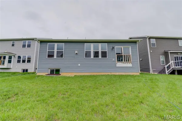 $469,900 | 327 Dalriada Boulevard, O'Fallon, MO 63368