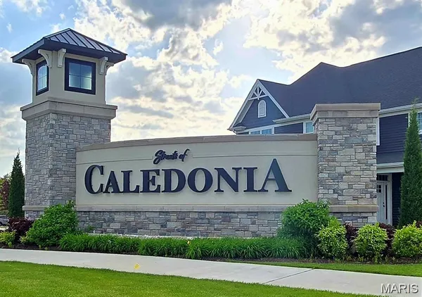 $469,900 | 327 Dalriada Boulevard, O'Fallon, MO 63368