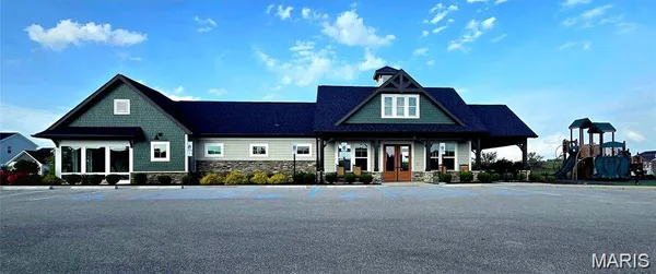 $469,900 | 327 Dalriada Boulevard, O'Fallon, MO 63368