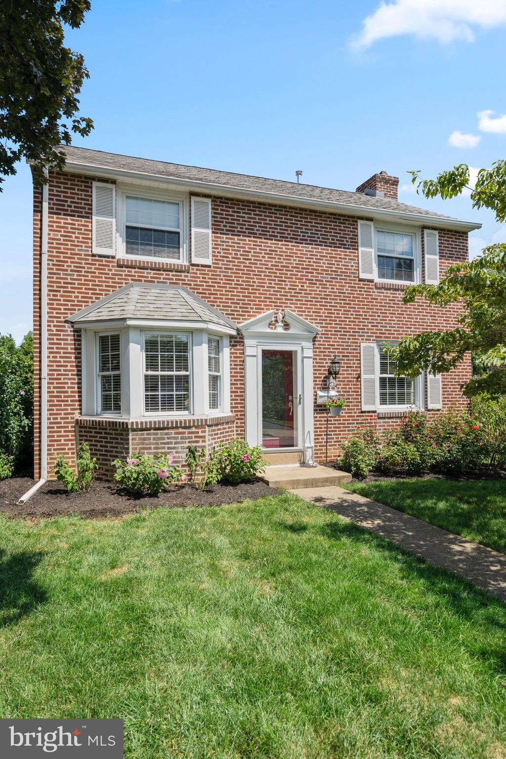 245 Rodmor Road Havertown, PA 19083 - Photo 2 of 30
