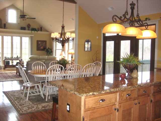 403 South Glassy Mountain Road Greer, SC 29651 - Photo 5 of 24 Gallery Image 5