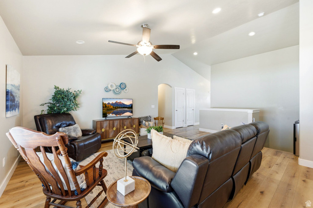 664 South Saddle Road Grantsville, UT 84029 - Photo 12 of 78